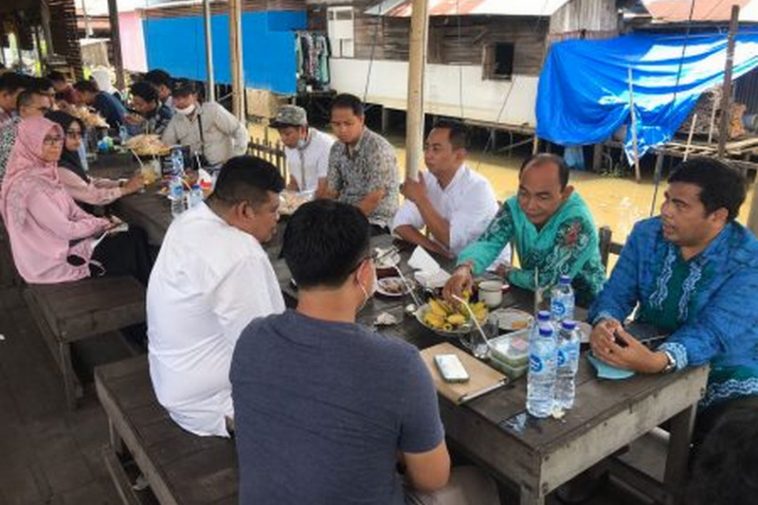Pelaksanaan Musda KAHMI Balikpapan di sebuah rumah makan di Kota Balikpapan, Kalimantan Selatan, pada Sabtu (22/1/2022). Foto Kalselpos.com