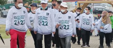 Pelaksanaan Jalan Sehat Nasional KAHMI di kawasan Pantai Maju PIK, Jakarta Utara, pada Sabtu (26/3/2022). Kegiatan digelar dalam rangka menyongsong Munas XI KAHMI di Kota Palu, Sulteng, pada November 2022. LMD MN KAHMI/Fatah Sidik